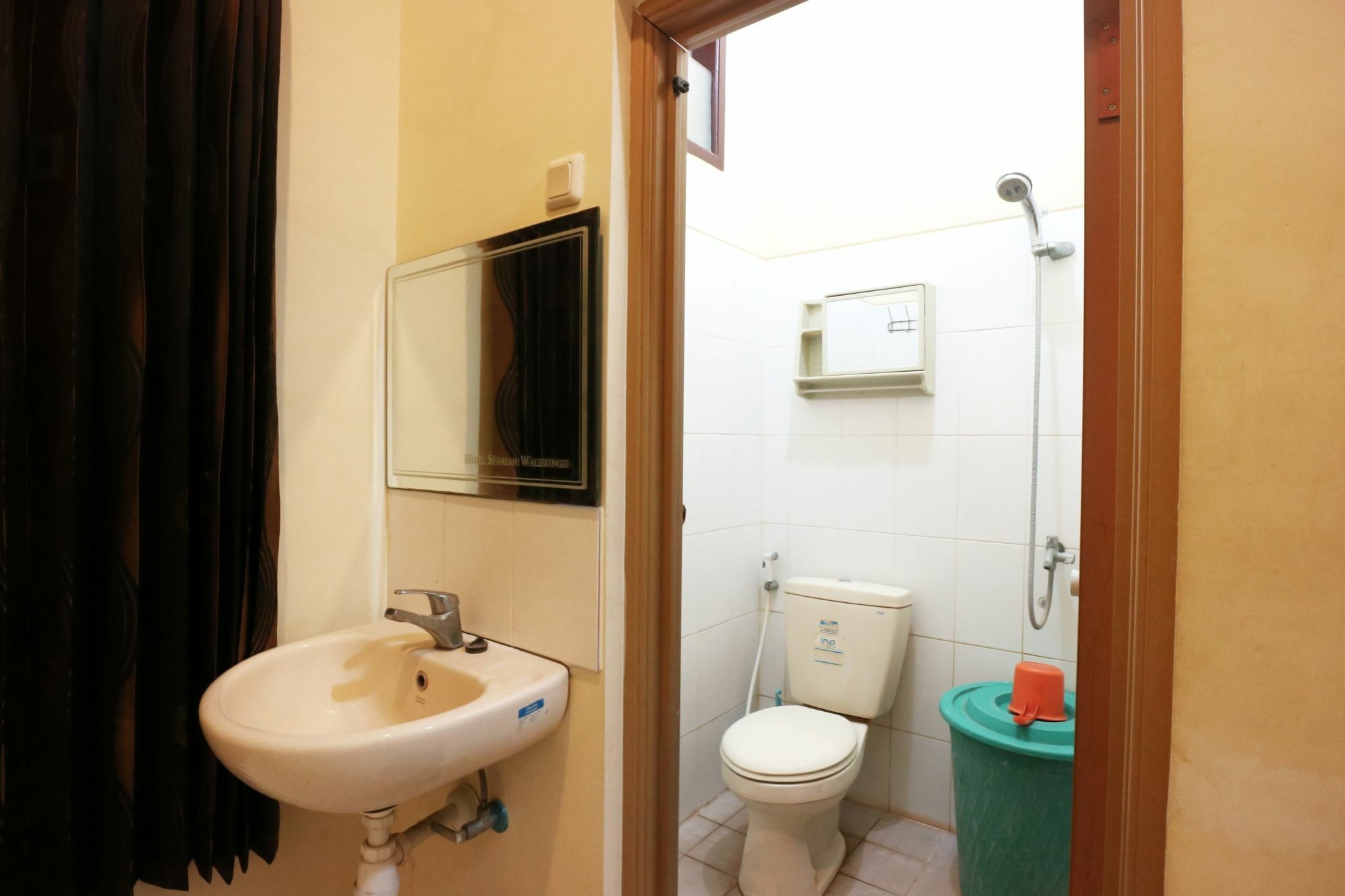 Hotel Syariah Walisongo Surabaya Esterno foto